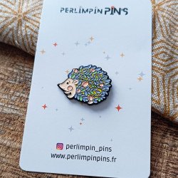 herisson pastel sur sa carte